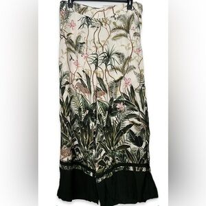 H&M Wide leg Safari Print Pant